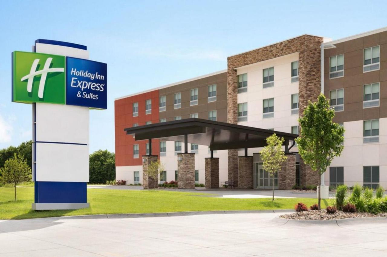 Holiday Inn Express & Suites - Canton By Ihg Exteriér fotografie